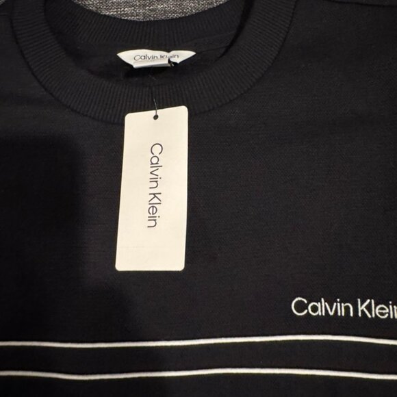NWT Calvin Klein Black Long Sleeves Crew Pullover L Mens lightweight knit fleece - Picture 3 of 5